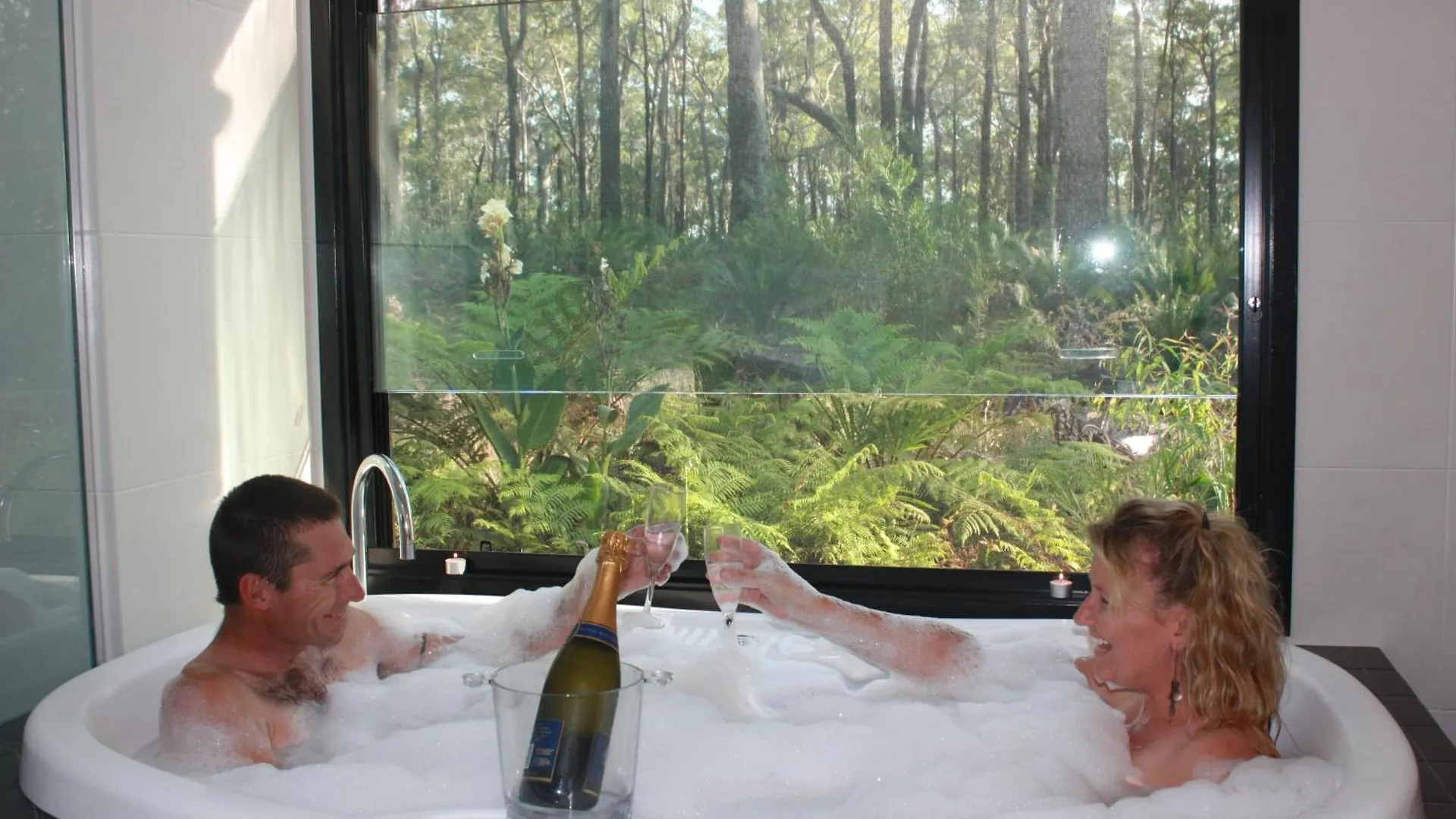 The Bower At Broulee Hotel